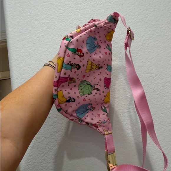NEW Stoney Clover Disney Royal Princess Fanny Pack - Picture 9 of 10